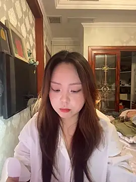 thelittlexx online show from 9, 4, 2026