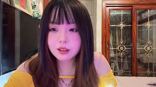 thelittlexx online show from 18, 4, 2026