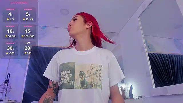 Snapshot of Derieri_Blush chatting on 12, 4, 2026 Derieri Blush online show from 12, 4, 2026