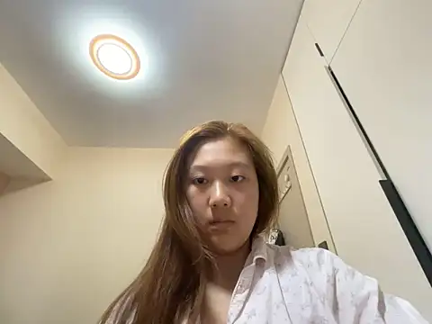 tutu512 online show from 22, 4, 2026