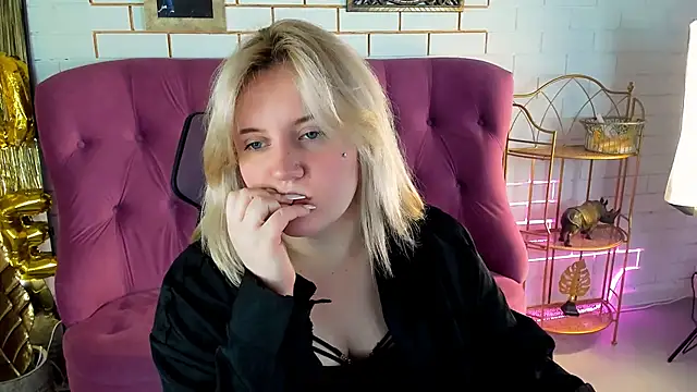 KathyBriggs online show from 25, 4, 2026