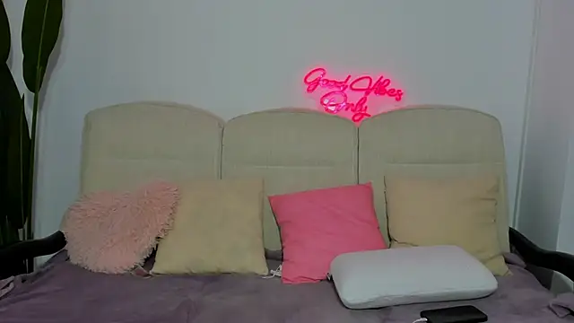 Cassy-Foxy online show from 4, 4, 2026