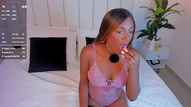 Megan Brunette2 online show from 24, 4, 2026