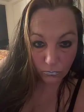 Snapshot of Queenemerald chatting on 27, 3, 2026 Queenemerald online show from 27, 3, 2026