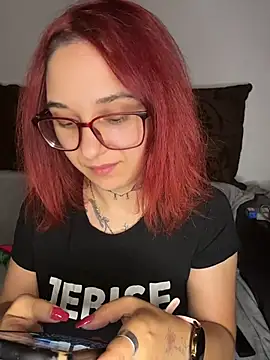 Snapshot of jebise23 chatting on 4, 6, 2026 jebise23 online show from 4, 6, 2026