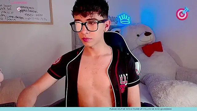 Snapshot of niico_prince chatting on 3, 4, 2026 niico prince online show from 3, 4, 2026