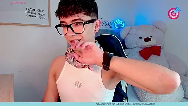 Snapshot of niico_prince chatting on 11, 4, 2026 niico prince online show from 11, 4, 2026
