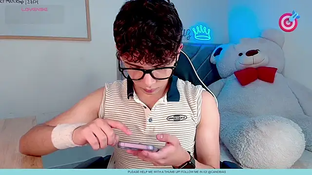 Snapshot of niico_prince chatting on 16, 4, 2026 niico prince online show from 16, 4, 2026