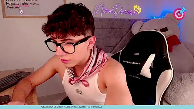 Snapshot of niico_prince chatting on 22, 4, 2026 niico prince online show from 22, 4, 2026