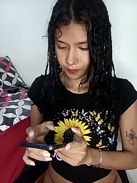 Yi Uzi online show from 25, 4, 2026