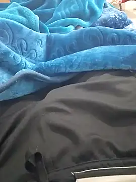 Snapshot of Luxated chatting on 25, 3, 2026 Luxated online show from 25, 3, 2026