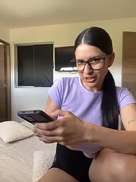 Snapshot of Annarhode chatting on 14, 6, 2026 Annarhode online show from 14, 6, 2026