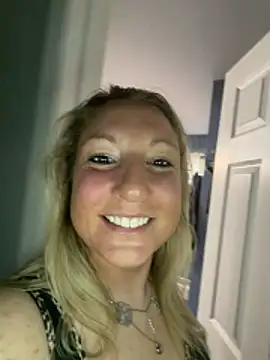 Snapshot of sweetkacibaby chatting on 16, 5, 2026 sweetkacibaby online show from 16, 5, 2026