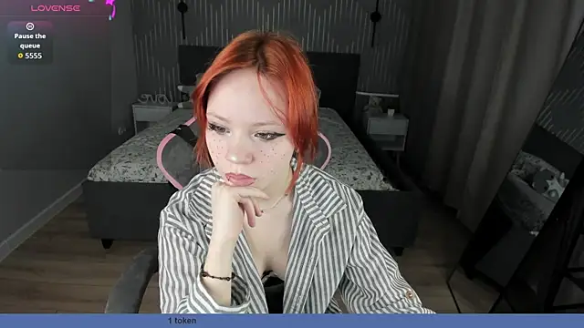 Snapshot of Loly_Cuttie chatting on 14, 4, 2026 Loly Cuttie online show from 14, 4, 2026