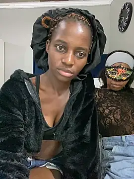 DarkChocolateSlender  online show from 18, 4, 2026