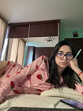 TheaMerve online show from 22, 4, 2026