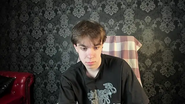 Snapshot of DaveBevy chatting on 3, 5, 2026 DaveBevy online show from 3, 5, 2026