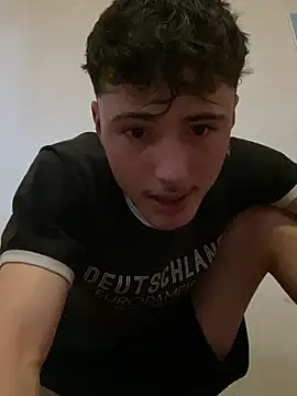 denysio69 online show from 2, 4, 2026