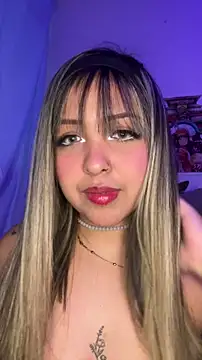 NinaValencia  online show from 28, 3, 2026