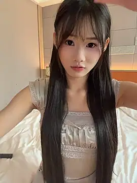 Snapshot of anan_baby chatting on 4, 7, 2026 anan baby online show from 4, 7, 2026