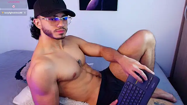 Snapshot of IamAxel03 chatting on 10, 6, 2026 IamAxel03 online show from 10, 6, 2026