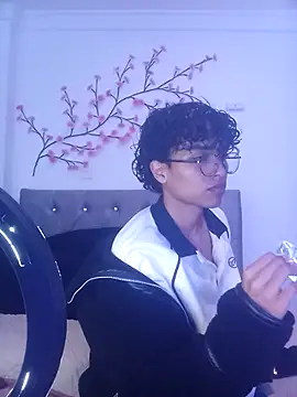 Sebas lovesexy online show from 3, 4, 2026