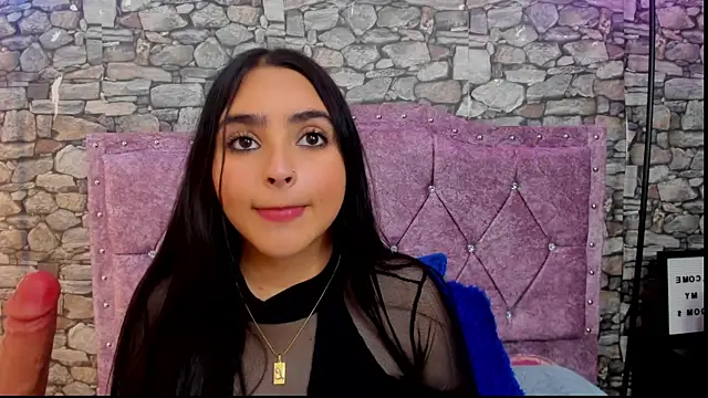 Snapshot of sweet__cherry1 chatting on 22, 4, 2026 sweet cherry1 online show from 22, 4, 2026