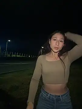 Debby ryann online show from 8, 4, 2026