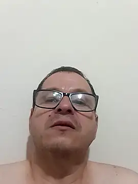 Snapshot of colombiactivo47 chatting on 27, 3, 2026 colombiactivo47 online show from 27, 3, 2026