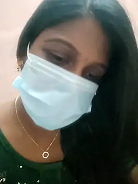 Snapshot of Tamil_Hot_Thara chatting on 24, 5, 2026 Tamil Hot Thara online show from 24, 5, 2026