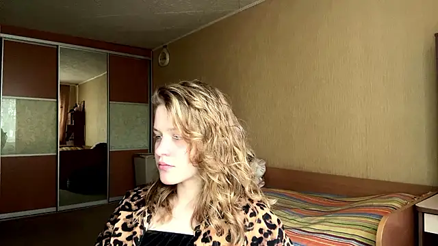 CarmonSuentenfuss online show from 29, 3, 2026