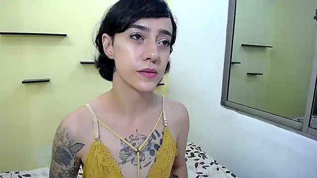 romina white18 online show from 29, 4, 2026