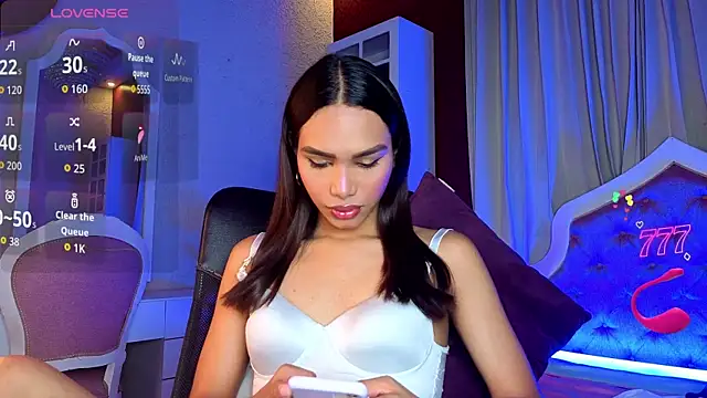 KristinaGriner online show from 18, 5, 2026