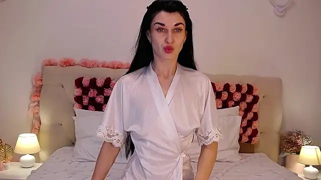Snapshot of AriannaCruise chatting on 16, 4, 2026 AriannaCruise online show from 16, 4, 2026