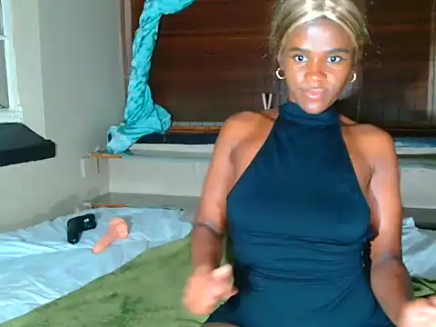 Snapshot of CaramelCandyxx chatting on 28, 4, 2026 CaramelCandyxx online show from 28, 4, 2026