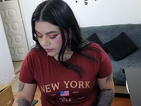 Snapshot of Karla_greenn chatting on 13, 7, 2026 Karla greenn online show from 13, 7, 2026