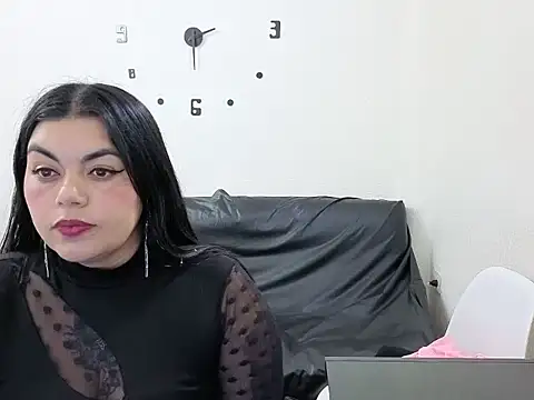 Snapshot of Karla_greenn chatting on 16, 7, 2026 Karla greenn online show from 16, 7, 2026