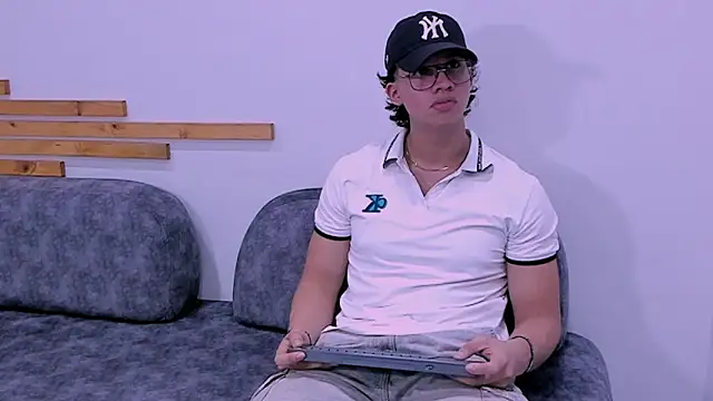 axxel body online show from 28, 3, 2026