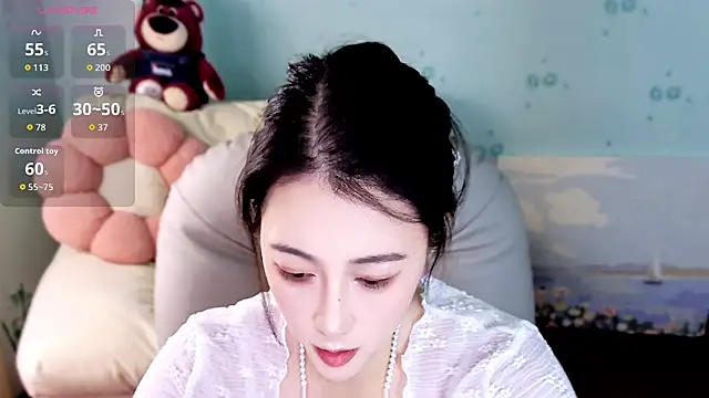 Snapshot of summer_uu chatting on 23, 6, 2026 summer uu online show from 23, 6, 2026