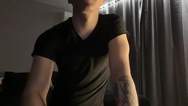 MaxWoolf online show from 19, 4, 2026