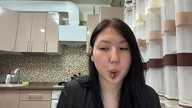Snapshot of Ameliya_kim chatting on 15, 4, 2026 Ameliya kim online show from 15, 4, 2026