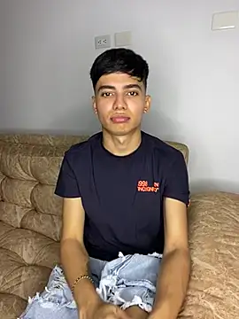 Snapshot of Miguelponce01 chatting on 15, 7, 2026 Miguelponce01 online show from 15, 7, 2026