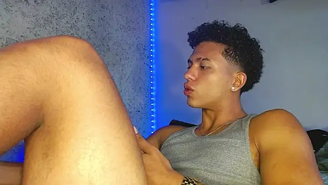 tonydesire  online show from 22, 4, 2026