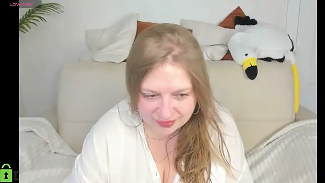 CleoXotie online show from 15, 6, 2026