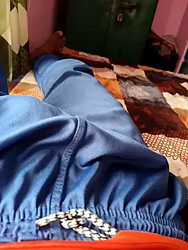 hotboy122345 online show from 10, 4, 2026