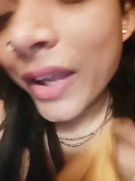 SweetTsAngel online show from 26, 4, 2026