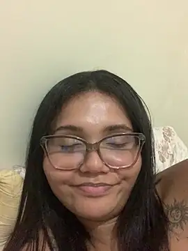 Snapshot of viviboraaaa chatting on 2, 5, 2026 viviboraaaa online show from 2, 5, 2026