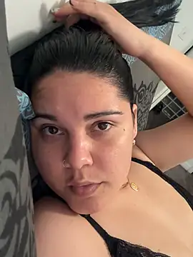 JesslatinaVIP online show from 22, 4, 2026