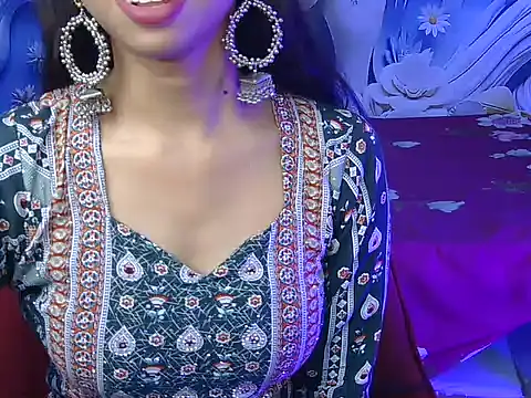 Snapshot of soniya-verma chatting on 19, 5, 2026 soniya-verma online show from 19, 5, 2026