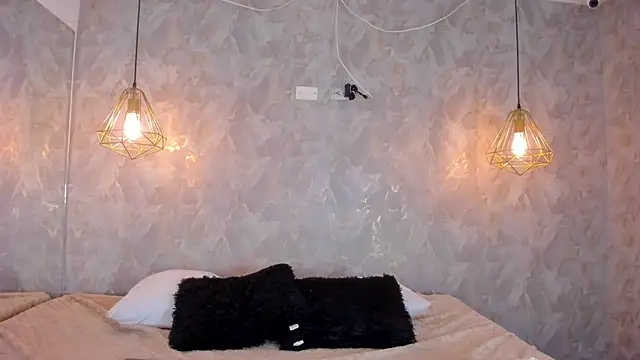 Snapshot of jazlin_angels3 chatting on 4, 7, 2026 jazlin angels3 online show from 4, 7, 2026